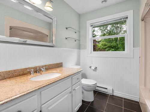 94 Dillon Crescent, Halifax, NS - Indoor Photo Showing Bathroom