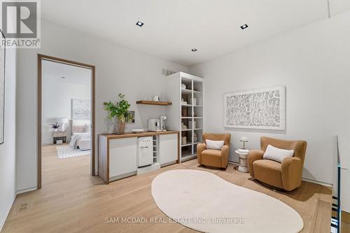10 Peter Morse Way, Vaughan, ON - Indoor