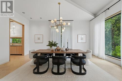 10 Peter Morse Way, Vaughan, ON - Indoor Photo Showing Dining Room