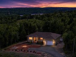 156 Magenta Drive Middle Sackville, NS B4E 0M7