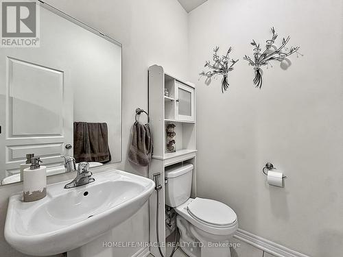 6 Divinity Circle, Brampton, ON - Indoor Photo Showing Bathroom
