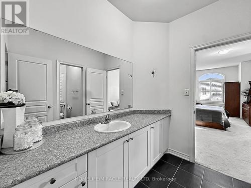 6 Divinity Circle, Brampton, ON - Indoor Photo Showing Bathroom