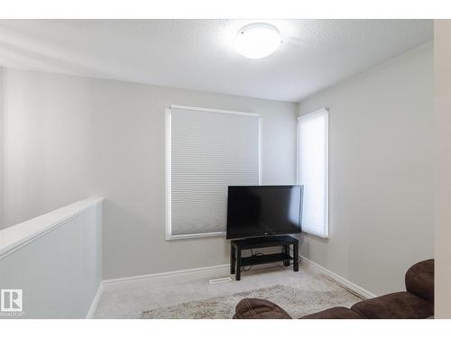1416 169 St Sw, Edmonton, AB - Indoor