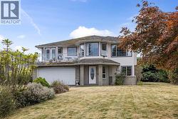 876 Cavin Rd  French Creek, BC V9P 1Z9