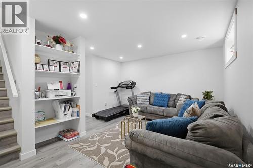 70 235 Rosewood Boulevard E, Saskatoon, SK - Indoor