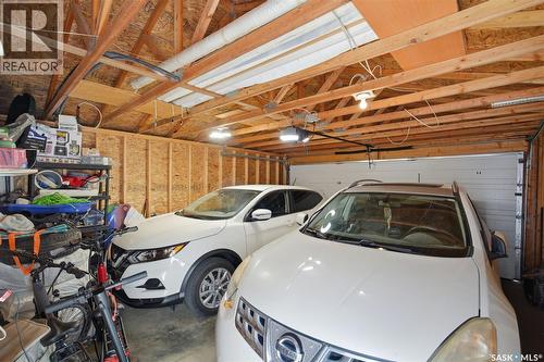 70 235 Rosewood Boulevard E, Saskatoon, SK - Indoor Photo Showing Garage