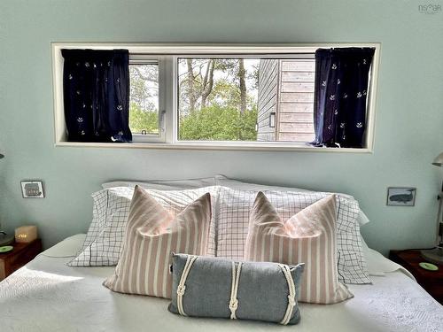 19 Beach Road, Inverness, NS - Indoor Photo Showing Bedroom
