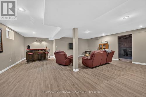 8 Willard Crescent, Middlesex Centre (Kilworth), ON - Indoor