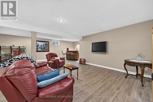 8 Willard Crescent, Middlesex Centre (Kilworth), ON - Indoor