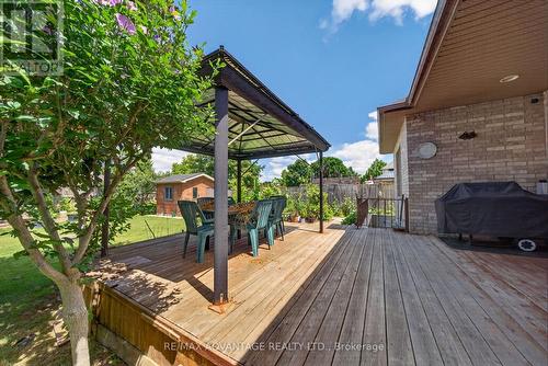 8 Willard Crescent, Middlesex Centre (Kilworth), ON - Outdoor With Deck Patio Veranda With Exterior