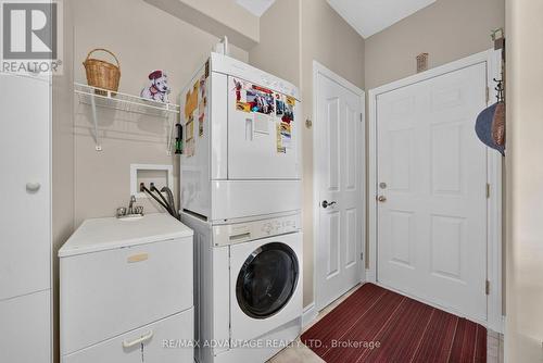 8 Willard Crescent, Middlesex Centre (Kilworth), ON - Indoor Photo Showing Laundry Room