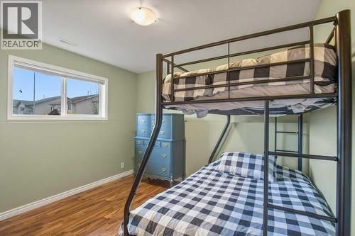 10 Hansen Close, Sylvan Lake, AB - Indoor Photo Showing Bedroom