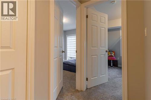 188 Wheat Lane E, Kitchener, ON - Indoor Photo Showing Other Room