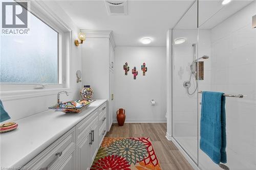 12073 Augustine Road, Wainfleet, ON - Indoor Photo Showing Bathroom