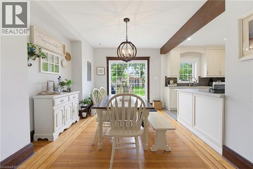 394 Charlton Avenue W, Hamilton, ON - Indoor Photo Showing Dining Room