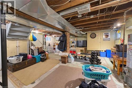 394 Charlton Avenue W, Hamilton, ON - Indoor Photo Showing Basement