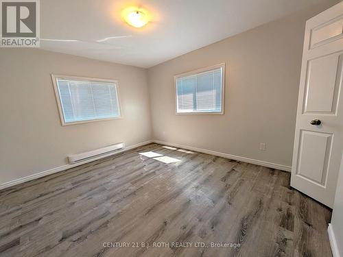809 9Th Line, Innisfil, ON - Indoor Photo Showing Other Room