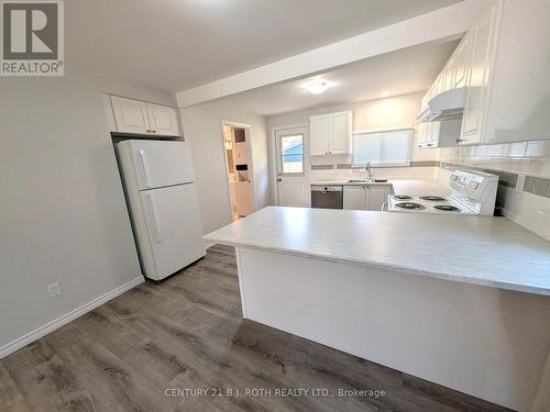809 9Th Line, Innisfil, ON - Indoor Photo Showing Kitchen