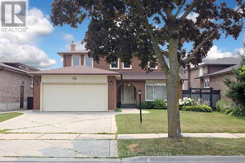 540 Louis Drive, Mississauga, ON - Outdoor With Facade