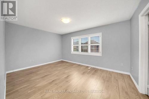 134 Mccready Drive, Milton, ON - Indoor Photo Showing Other Room