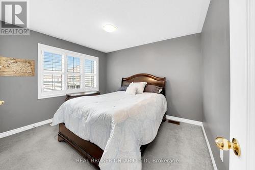 134 Mccready Drive, Milton, ON - Indoor Photo Showing Bedroom