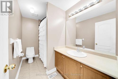 134 Mccready Drive, Milton, ON - Indoor Photo Showing Bathroom