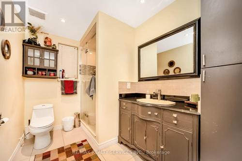 3287 Michaud Avenue, Mississauga, ON - Indoor Photo Showing Bathroom