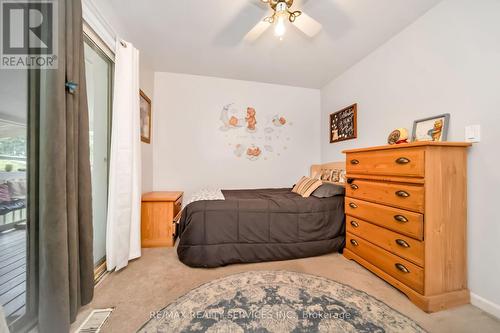 3287 Michaud Avenue, Mississauga, ON - Indoor Photo Showing Bedroom