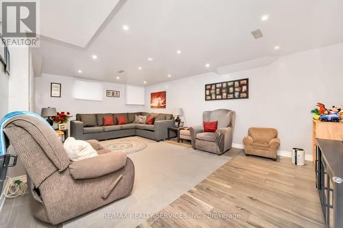 3287 Michaud Avenue, Mississauga, ON - Indoor