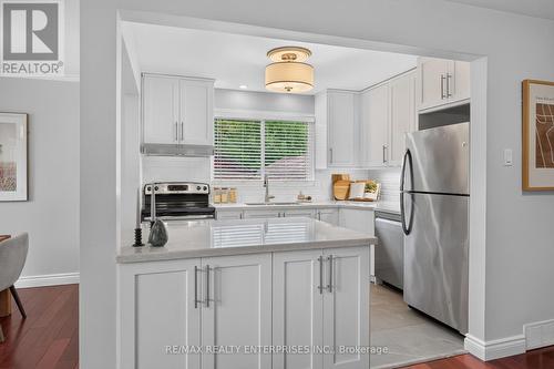 1282 Daimler Road, Mississauga, ON - Indoor Photo Showing Kitchen With Stainless Steel Kitchen