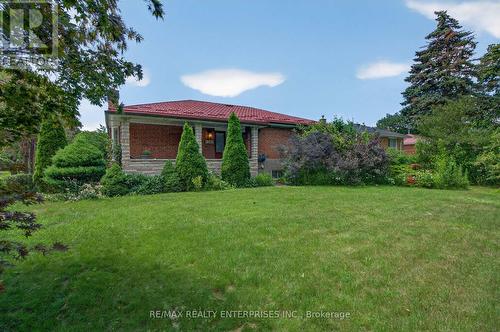 1282 Daimler Road, Mississauga, ON - Outdoor