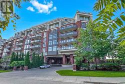 309 - 9 BURNHAMTHORPE CRESCENT Toronto, ON M9A 0A6