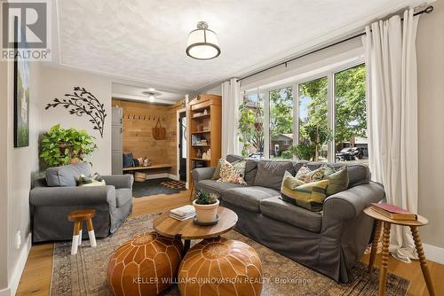 64 Westbury Crescent, Cambridge, ON - Indoor Photo Showing Living Room