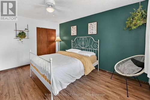 43 Bonaparte Way, Hamilton, ON - Indoor Photo Showing Bedroom