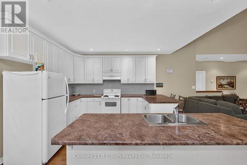 11 Rue Karola Road, Tiny, ON - Indoor Photo Showing Kitchen With Double Sink