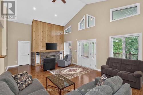 11 Rue Karola Road, Tiny, ON - Indoor Photo Showing Living Room With Fireplace