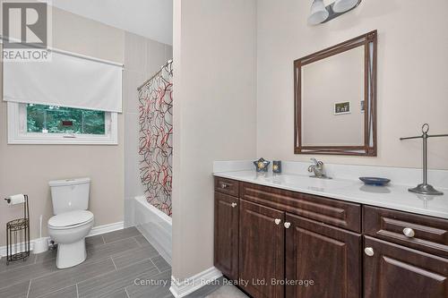 11 Rue Karola Road, Tiny, ON - Indoor Photo Showing Bathroom