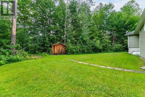 11 Rue Karola Road, Tiny, ON - Outdoor