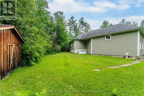 11 Rue Karola Road, Tiny, ON - Outdoor