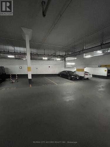 15 Fort York Boulevard, Toronto, ON 