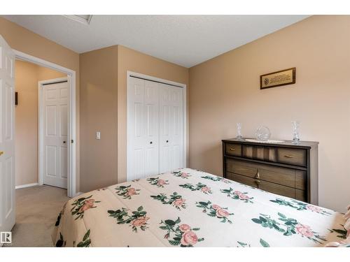 2 Dunvegan Ct, St. Albert, AB 