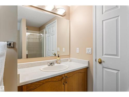 2 Dunvegan Ct, St. Albert, AB 