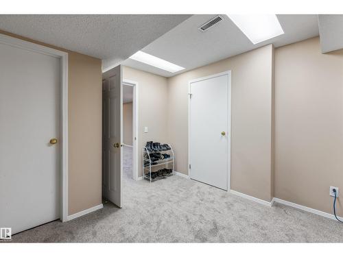 2 Dunvegan Ct, St. Albert, AB 
