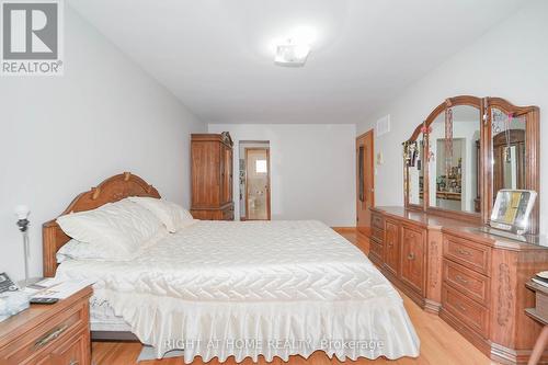 2 Lapworth Crescent, Toronto, ON - Indoor Photo Showing Bedroom