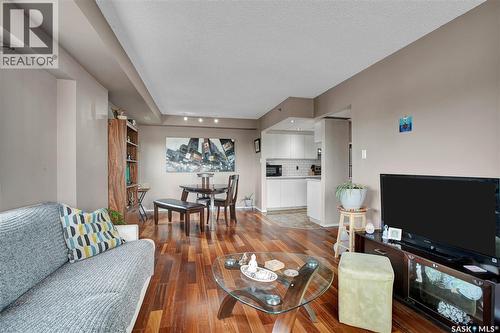 604 611 University Drive, Saskatoon, SK - Indoor Photo Showing Living Room