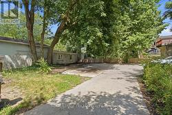 Large Parking Area - 