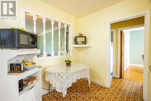 552 Dunbrack Street, Ottawa, ON - Indoor