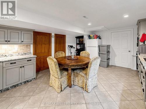 Full Kitchen - 335 East Avenue N, Hamilton, ON - Indoor