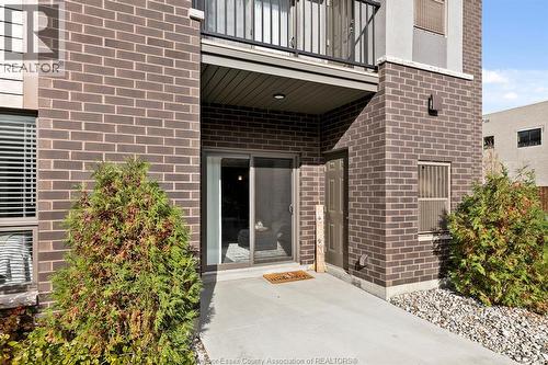 5840 NEWMAN Unit# 205 , LaSalle, Ontario N9H 1S5 2