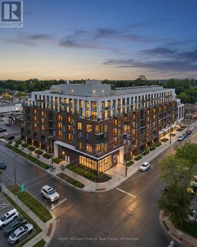 417 - 201 BROCK STREET S  Whitby (Downtown Whitby), ON L1N 0P8